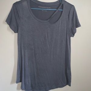 aeropostale t-shirt w/ collar hole design